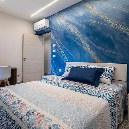 Mola's Square House 招待所 莫拉-迪巴里