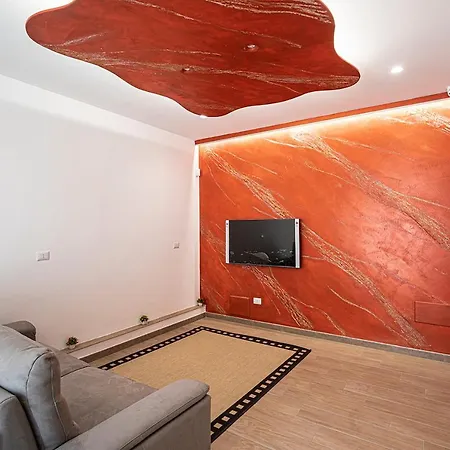 Pensjonat Mola's Square House